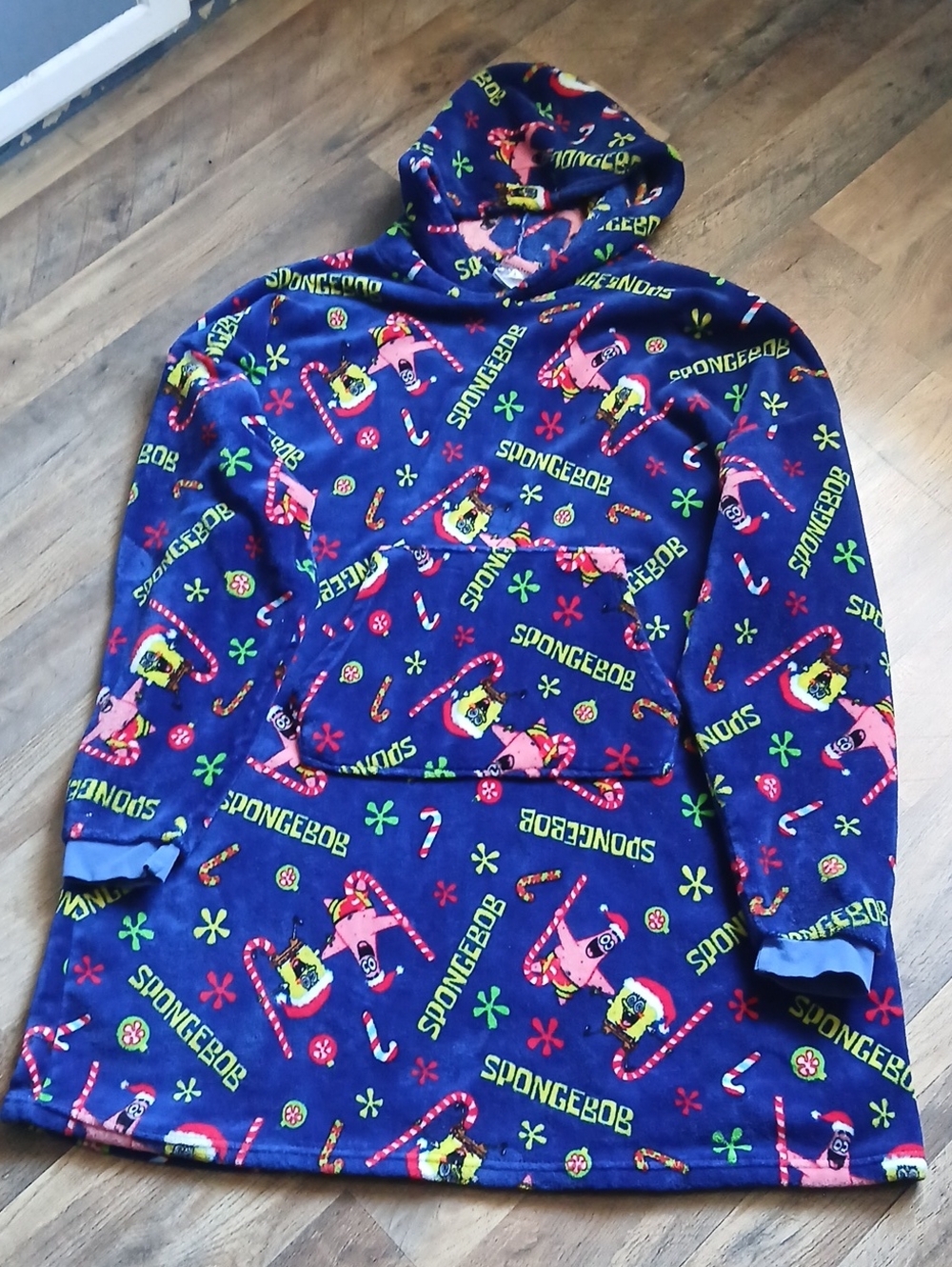 Men's SpongeBob Square Pajama Christmas All-Over Fleece Pullover Hoodie Pocket